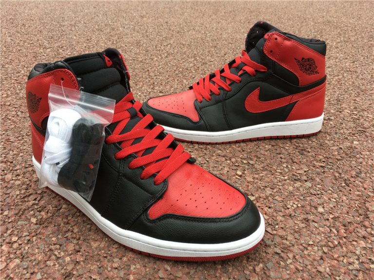 Air Jordan 1 Retro High Ban “Banned” 432001001 For Sale Jordans To U