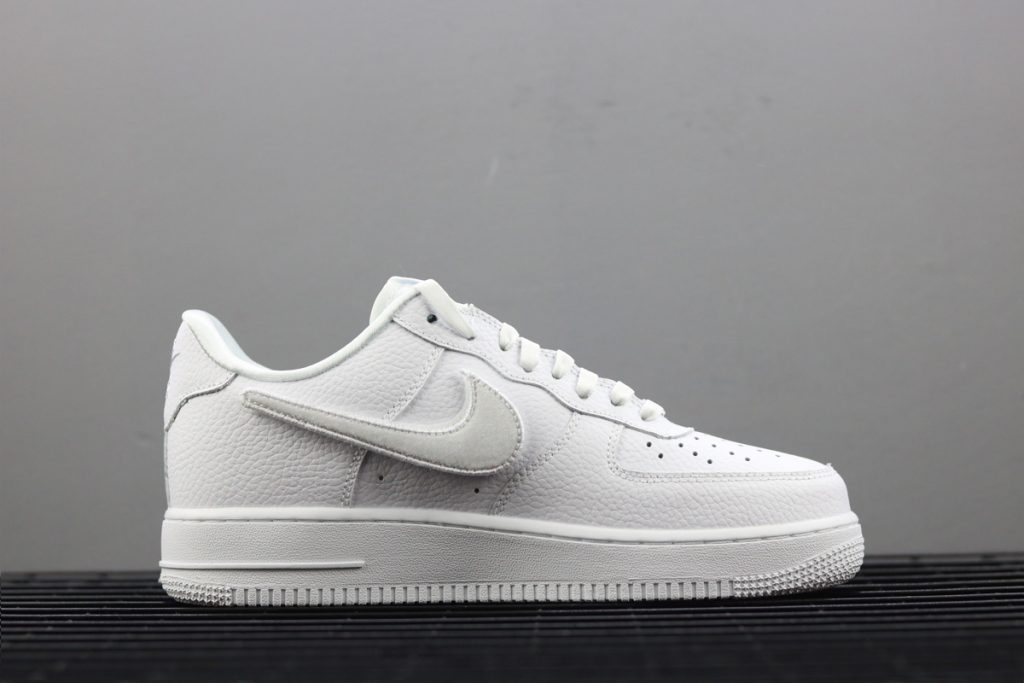 nike air force replaceable swoosh