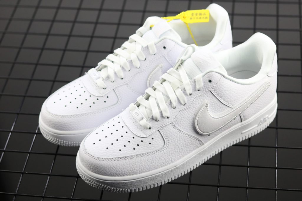 nike air force replaceable swoosh