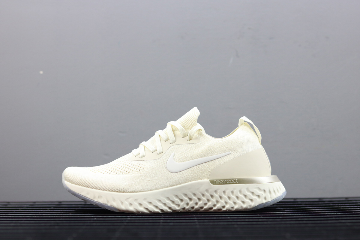 nike epic react light cream