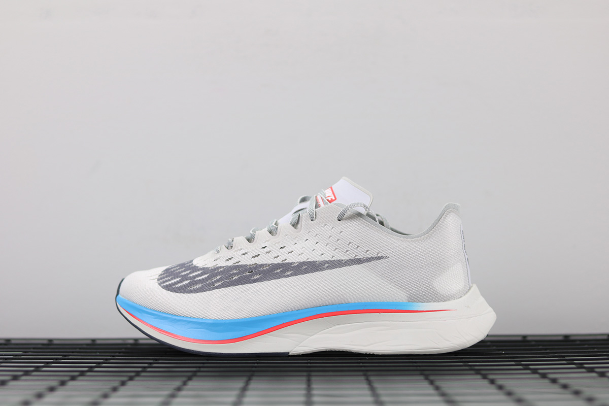 nike zoom vaporfly 4 for sale