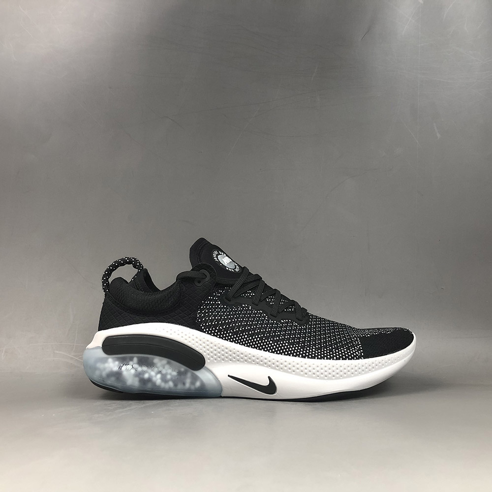 nike joyride flyknit black