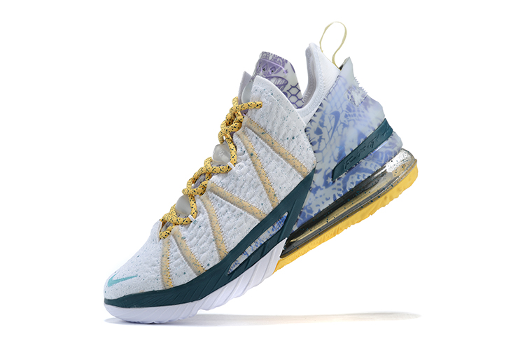 lebron 18 flip