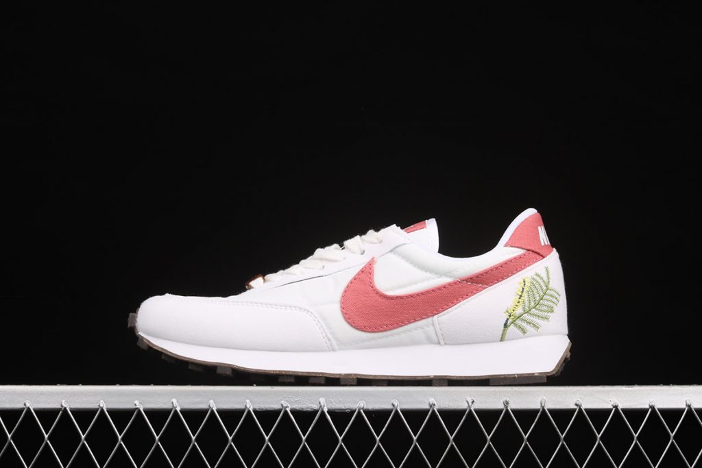 nike daybreak catechu