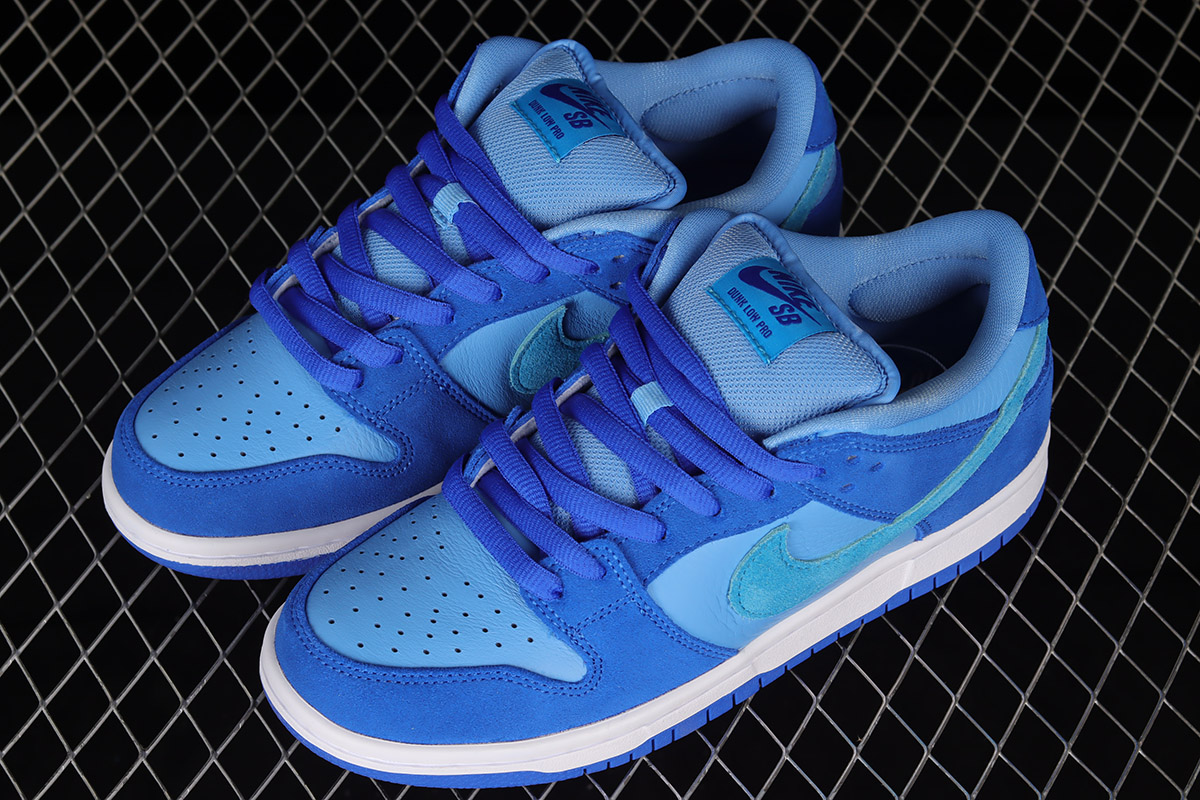 Nike SB Dunk Low ‘Blue Raspberry’ Racer Blue/Laser Blue-White For Sale ...